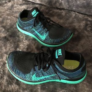 Nike Flyknit 🏃🏼‍♀️Size 8.5 💥